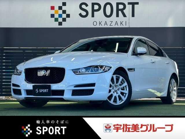 Jaguar Xe, Import Japan — Foto 1 Jaguar Xe, Import Japan — Foto 1