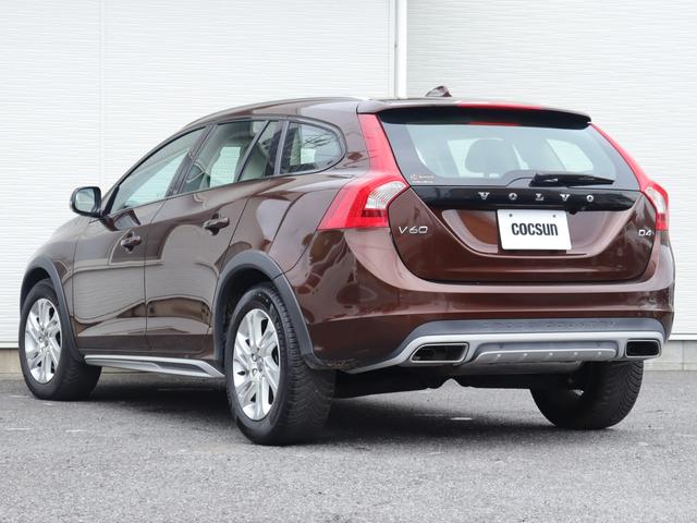Volvo V60, Import Japan — Foto 10 z 40