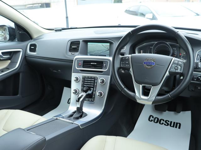 Volvo V60, Import Japan — Foto 16 z 40