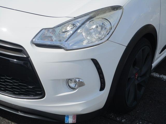 Citroen Ds3, Import Japan — Foto 13 z 40