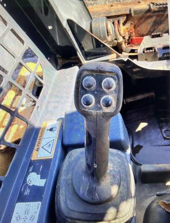 John Deere 332E, Import USA — Foto 12 z 12
