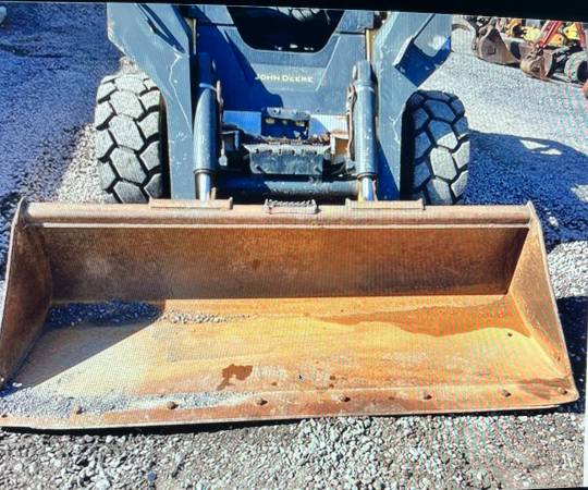 John Deere 332E, Import USA — Foto 8 z 12