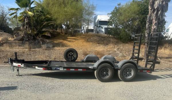 Case EQUIPMENT, Import USA — Foto 2 z 11