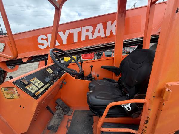 SkyTrak 6042, Import USA — Foto 4 z 8