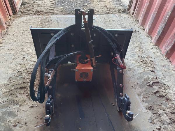 John Deere SKID, Import USA — Foto 10 z 12