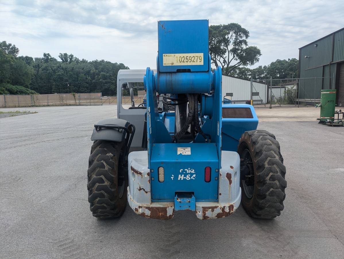 Genie GTH-844, Import USA — Foto 3 z 12