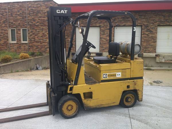 Caterpillar 6000, Import USA — Foto 1