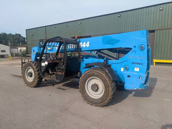 Genie GTH-844, Import USA — Foto 2 z 9