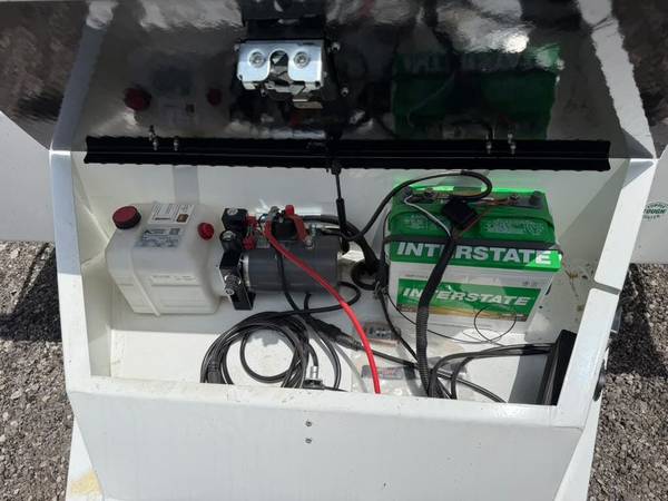Bobcat LOAD, Import USA — Foto 10 z 12