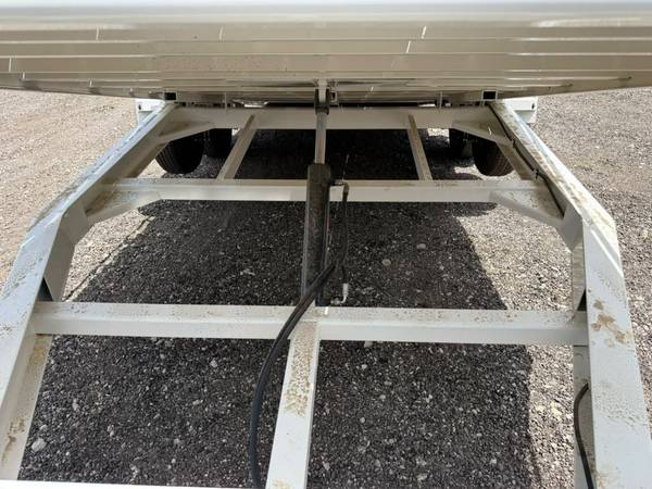 Bobcat LOAD, Import USA — Foto 8 z 12