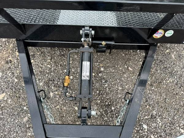 Bobcat LOAD, Import USA — Foto 2 z 9