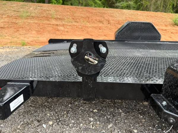 Bobcat LOAD, Import USA — Foto 3 z 9