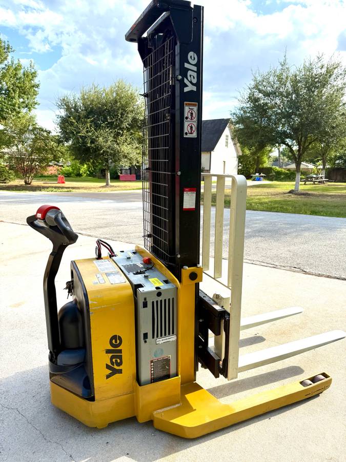 Yale FORKLIFT, Import USA — Foto 1