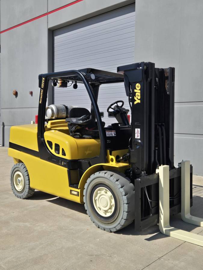 Kubota 12000LB, Import USA — Foto 4 z 12