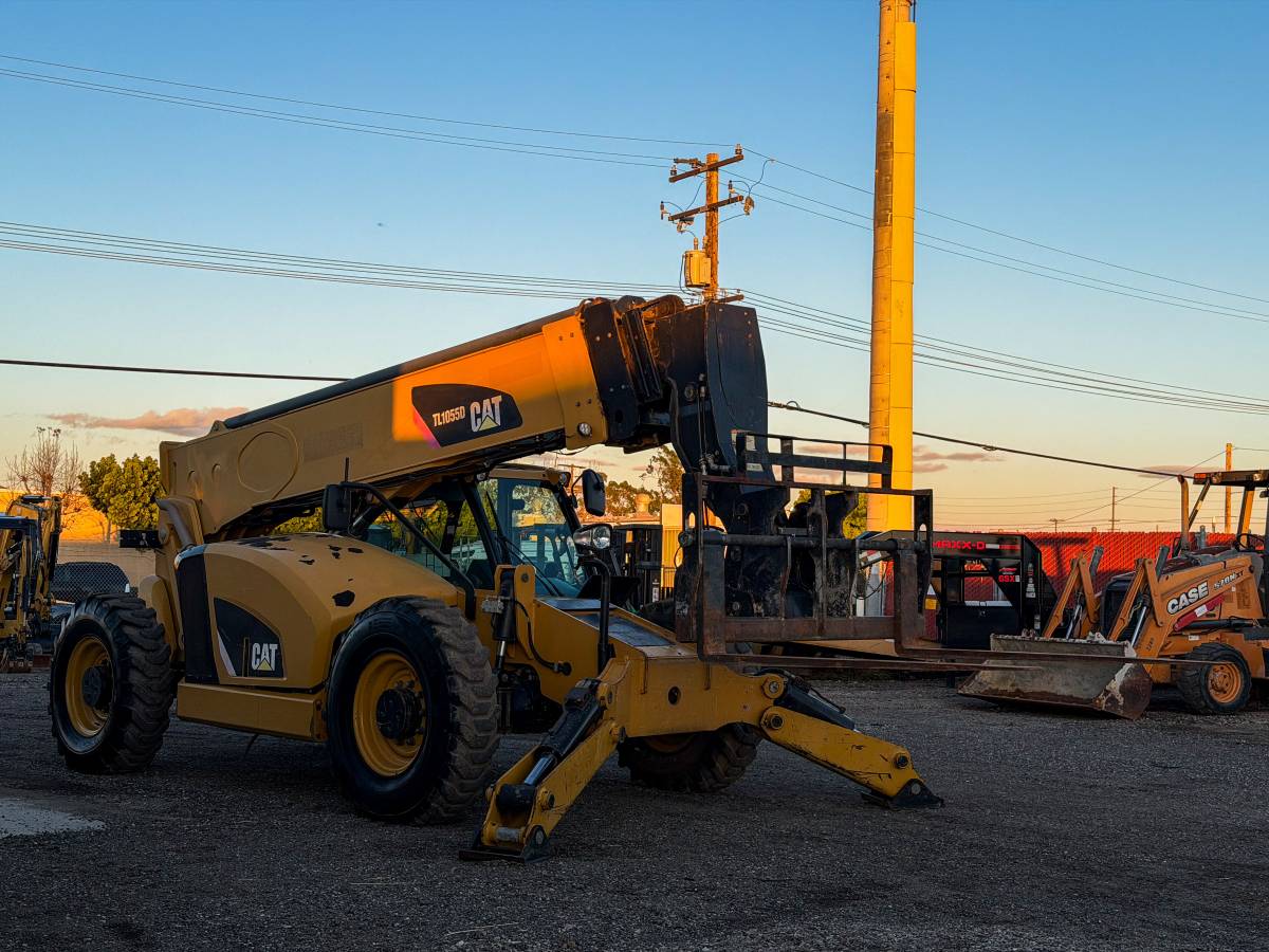 Caterpillar TL1055D, Import USA — Foto 7 z 12