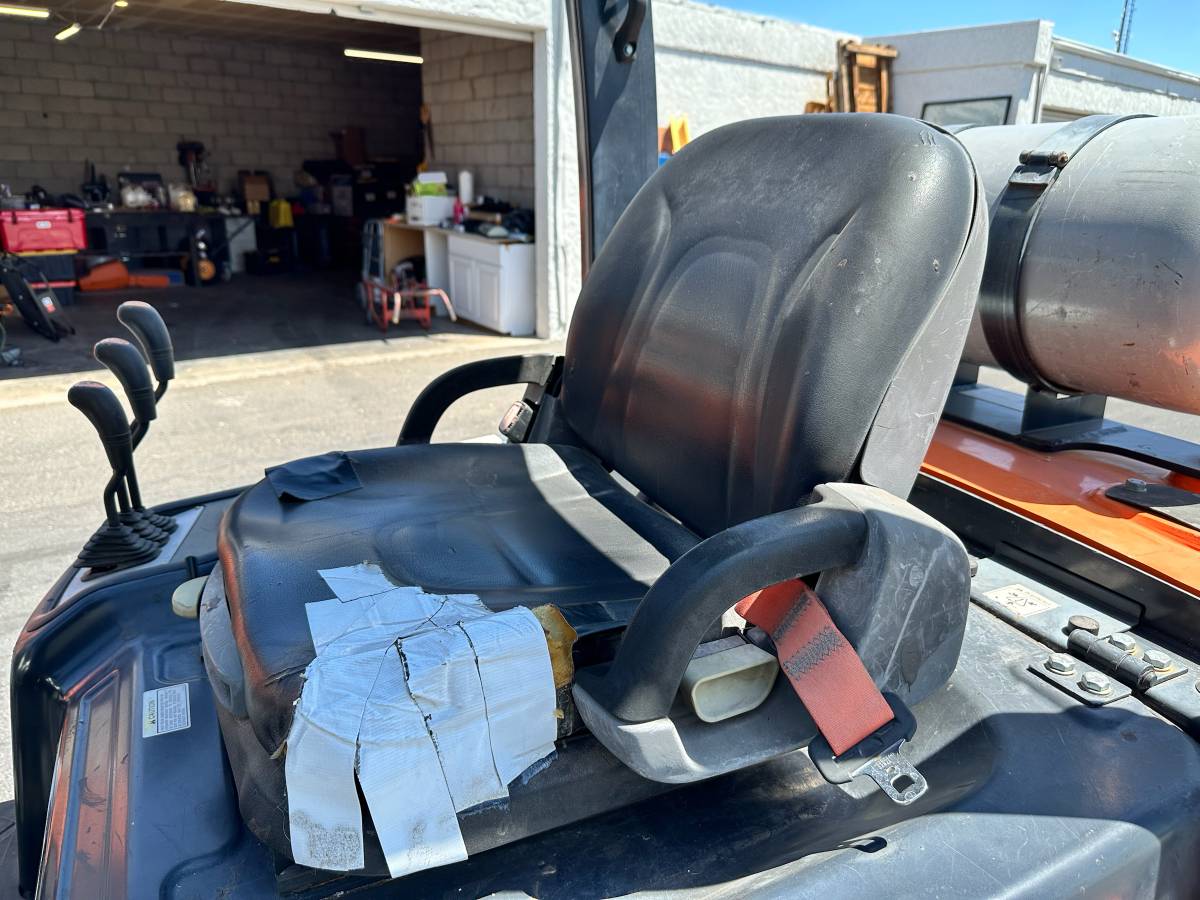 Doosan LOW, Import USA — Foto 8 z 10