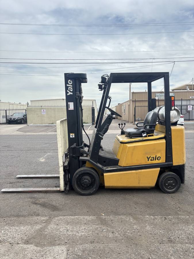 Yale GLC050, Import USA — Foto 1
