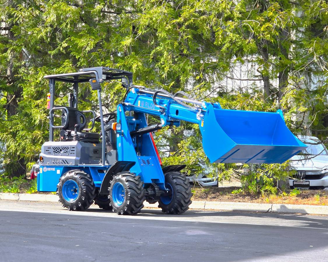 Bobcat ARTICULATED, Import USA — Foto 1