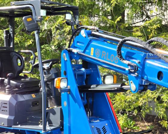 Bobcat ARTICULATED, Import USA — Foto 8 z 12