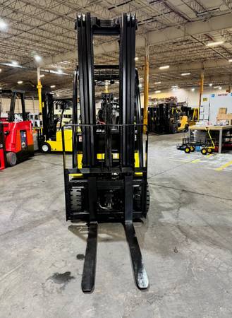 Caterpillar YALE, Import USA — Foto 5 z 12