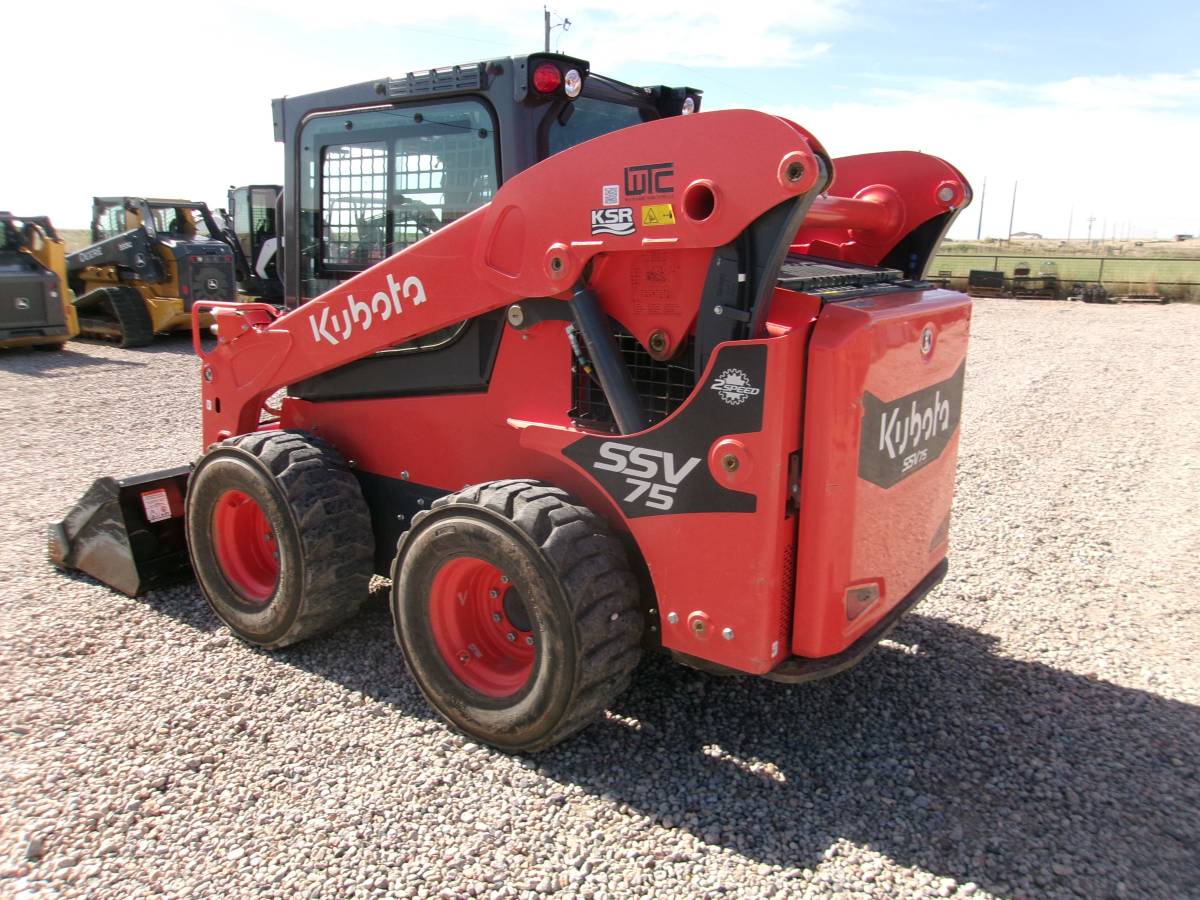 Kubota SSV75, Import USA — Foto 3 z 12