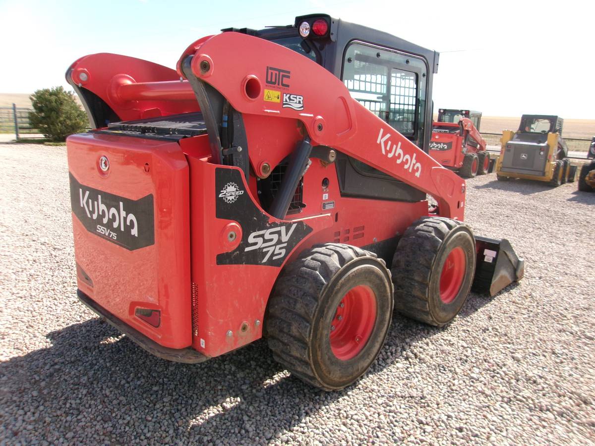 Kubota SSV75, Import USA — Foto 4 z 12