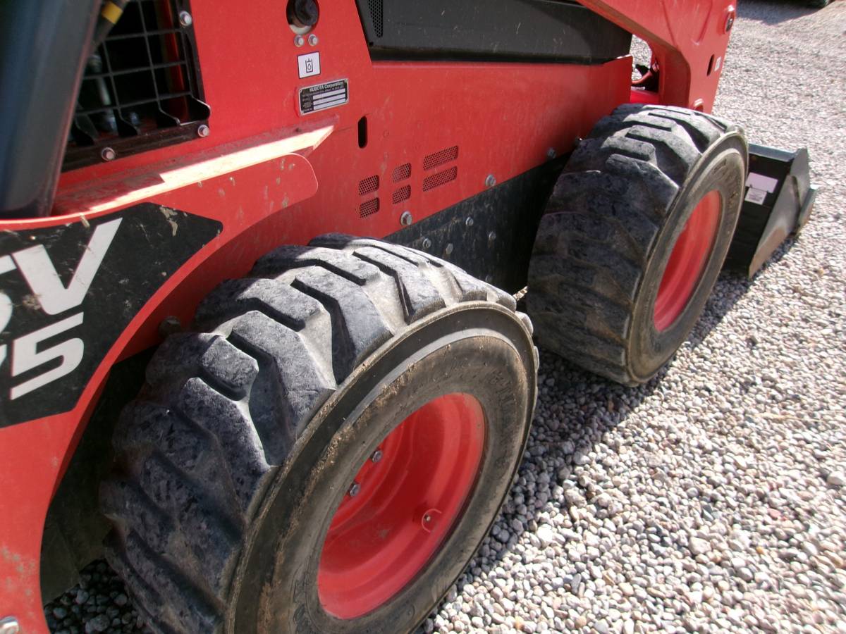 Kubota SSV75, Import USA — Foto 5 z 12