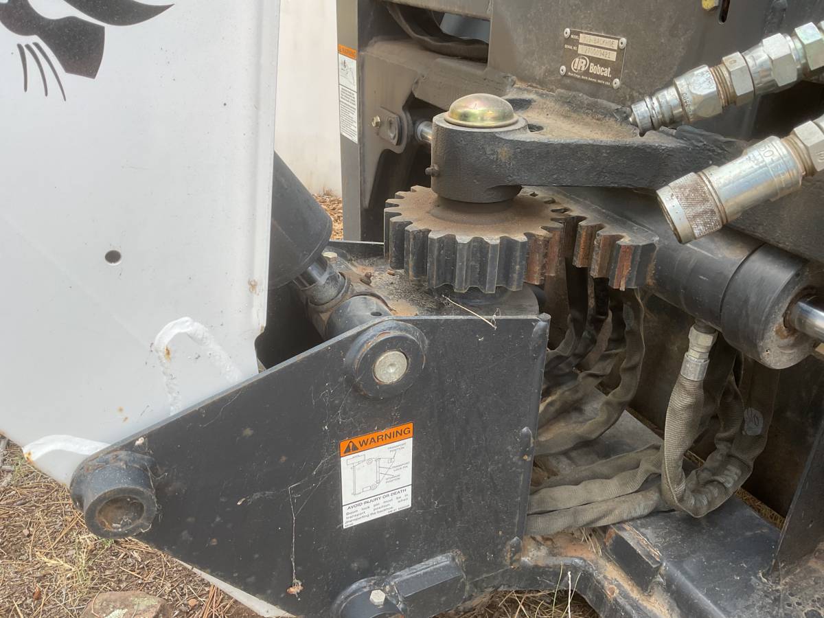 Bobcat 709, Import USA — Foto 4 z 8