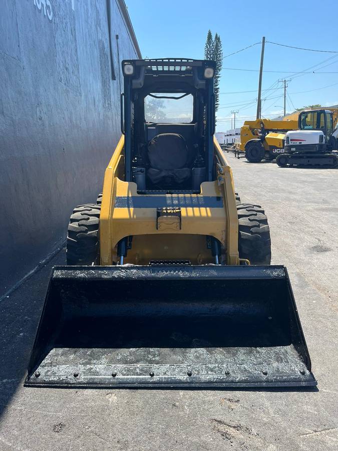 Caterpillar 246, Import USA — Foto 5 z 12