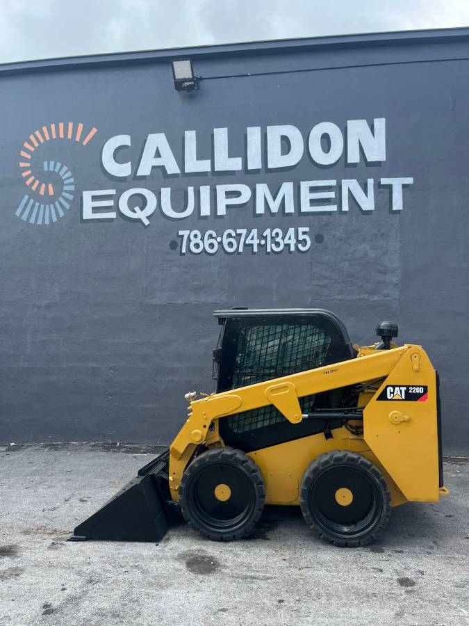 Caterpillar 226D, Import USA — Foto 1