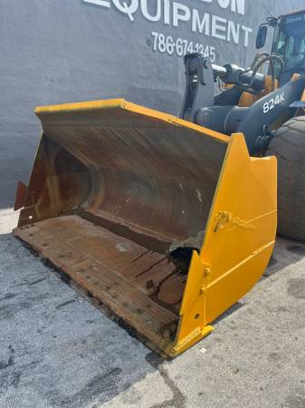 John Deere 824K, Import USA — Foto 5 z 12
