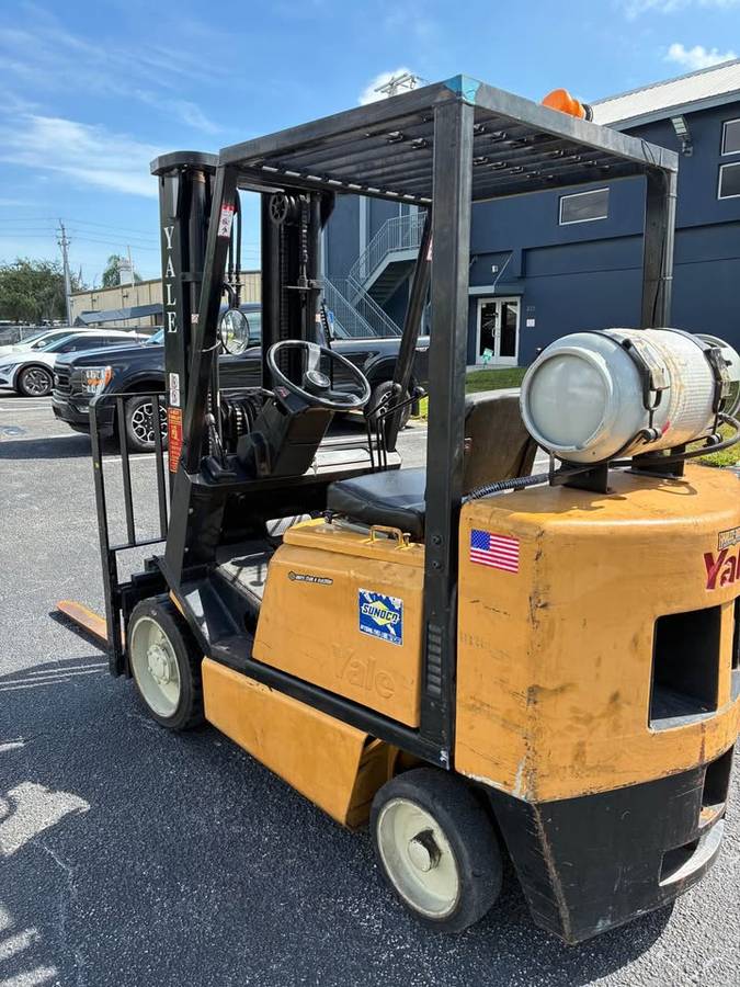 Yale, Import USA — Foto 4 z 7