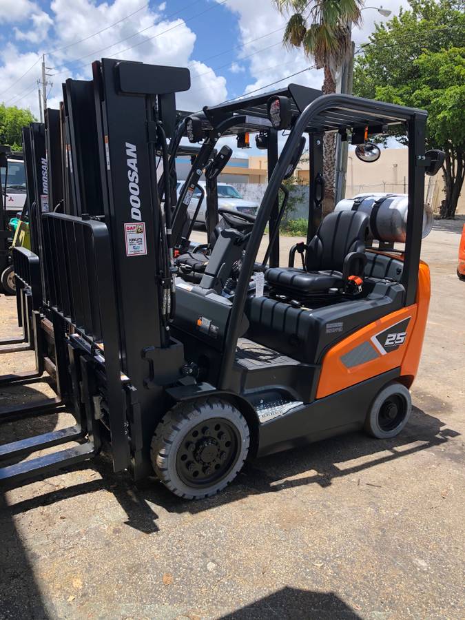 Doosan USED, Import USA — Foto 2 z 3