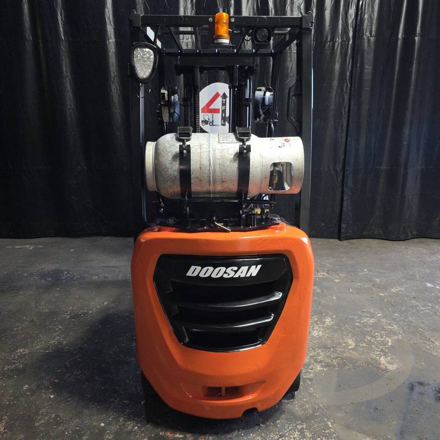 2022 Doosan, Import USA — Foto 7 z 11