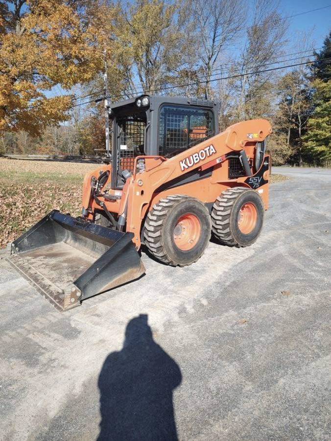 Kubota SSV75, Import USA — Foto 1