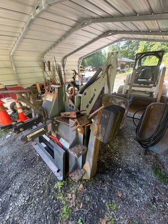 Bobcat BACKHOE, Import USA — Foto 1
