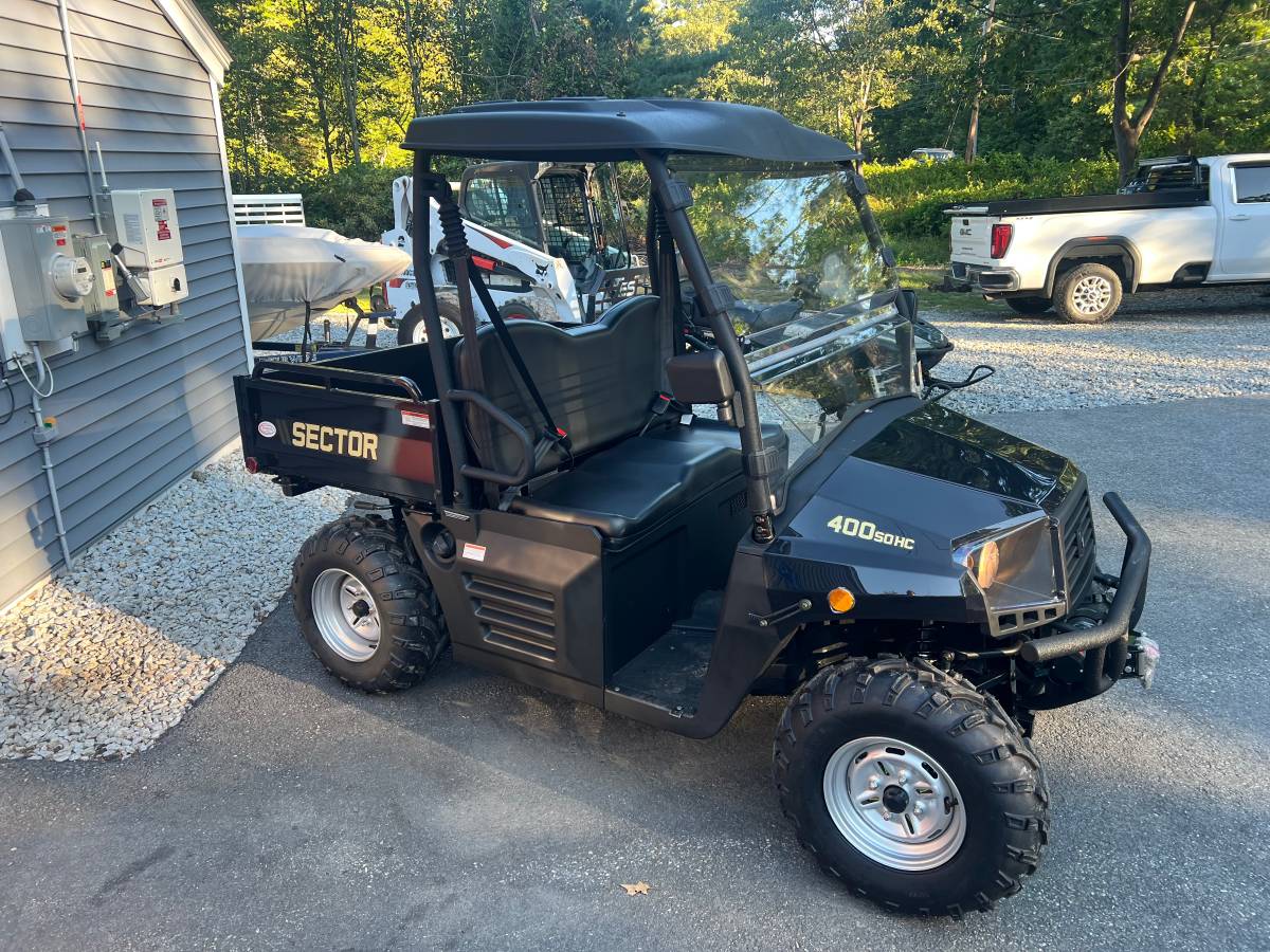 Caterpillar HISUN, Import USA — Foto 10 z 12