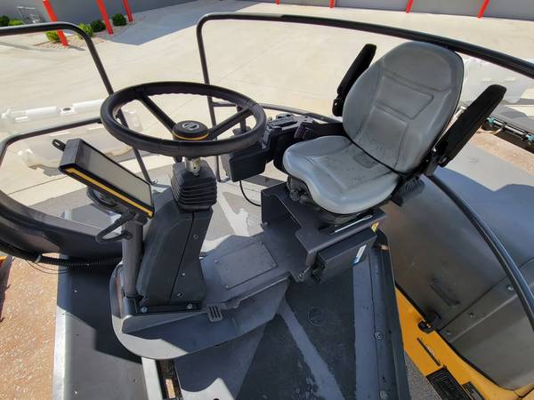 Volvo DOUBLE, Import USA — Foto 12 z 12