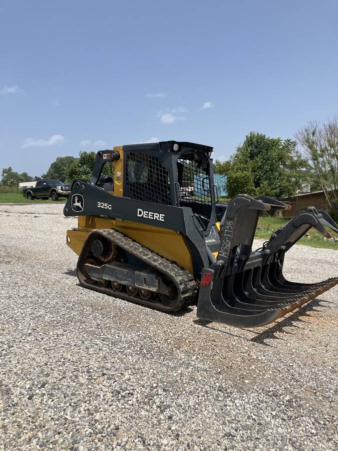 John Deere 325G, Import USA — Foto 3 z 9