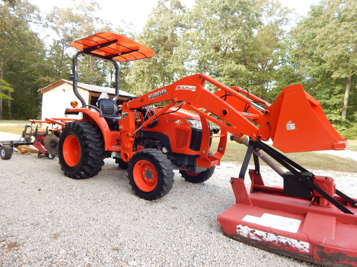 Kubota TRACTOR, Import USA — Foto 4 z 12