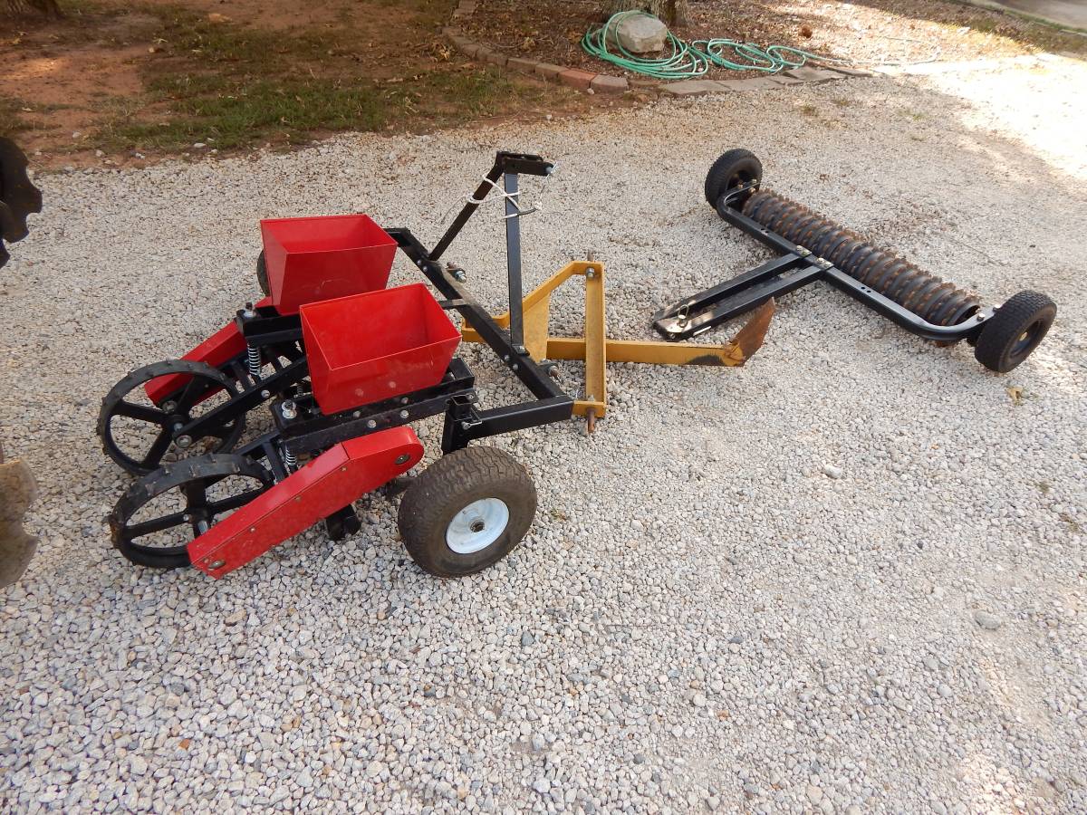Kubota TRACTOR, Import USA — Foto 9 z 12