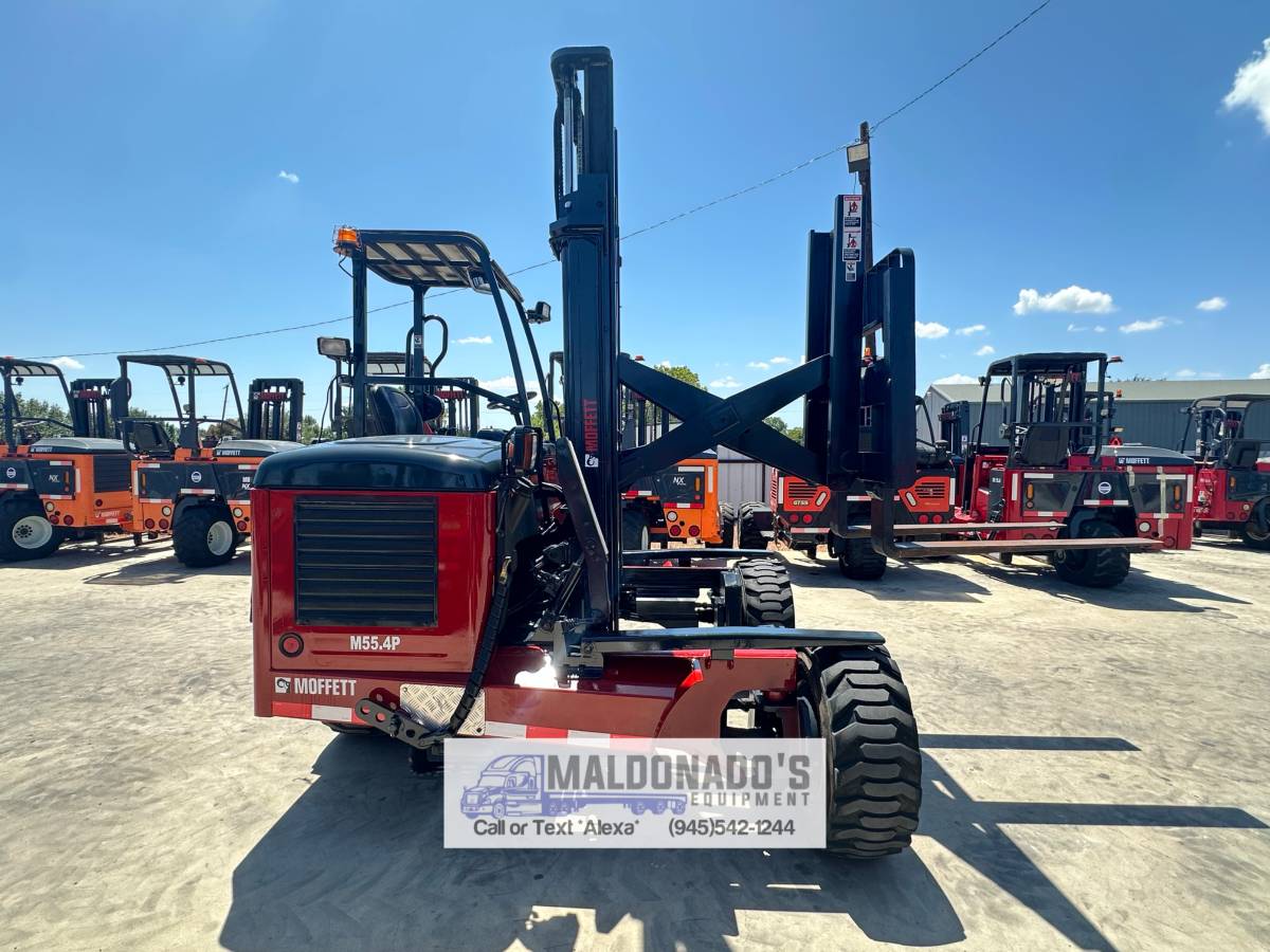 Caterpillar MOFFETT, Import USA — Foto 2 z 12