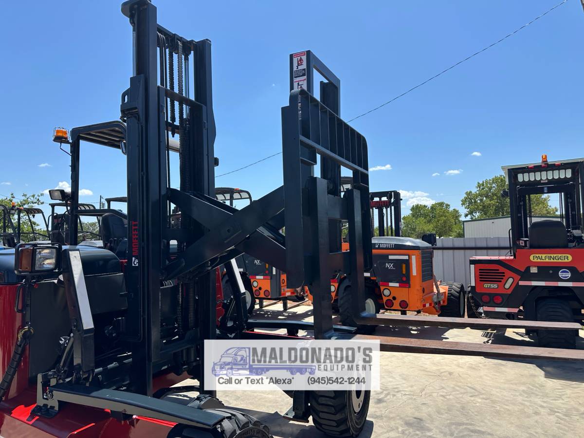 Caterpillar MOFFETT, Import USA — Foto 9 z 12
