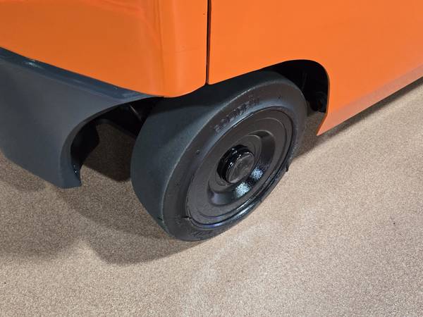 Toyota BOX, Import USA — Foto 12 z 12