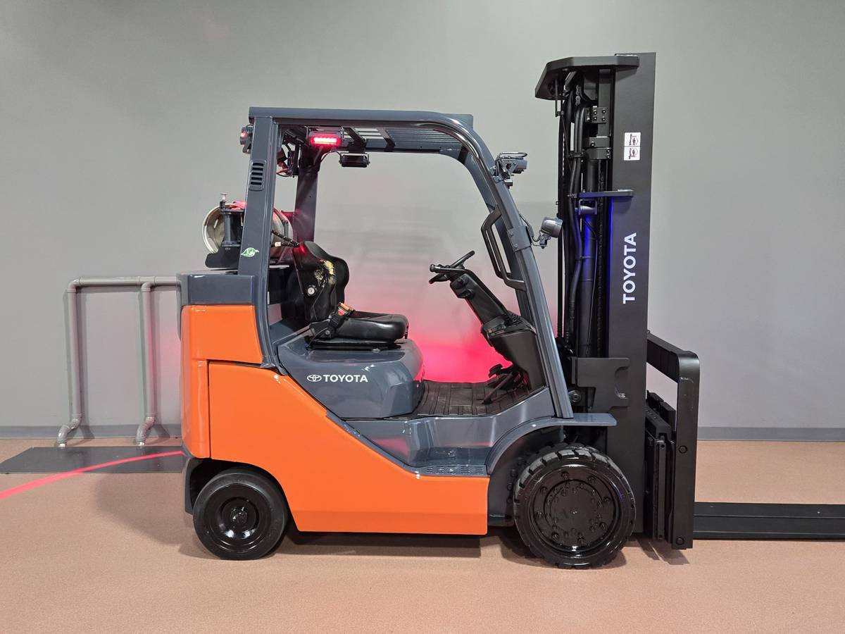 Toyota BOX, Import USA — Foto 6 z 12