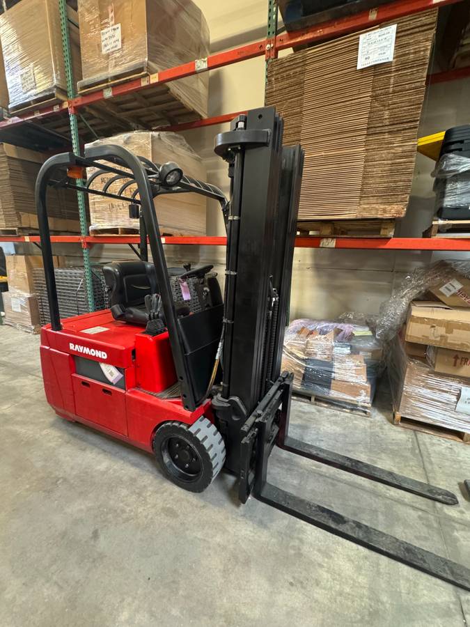 Yale RAYMOND, Import USA — Foto 1