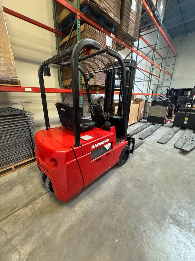 Yale RAYMOND, Import USA — Foto 3 z 4