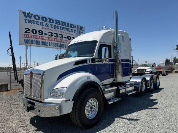 Caterpillar KENWORTH, Import USA — Foto 1