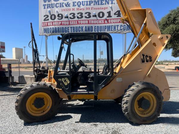 Caterpillar JCB, Import USA — Foto 2 z 8