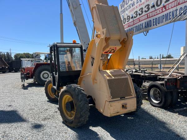 Caterpillar JCB, Import USA — Foto 3 z 8